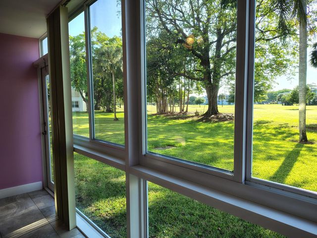 7680 NW 18th Street 105, Margate, FL 33063