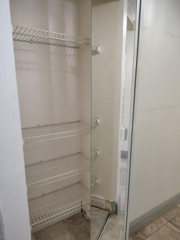 7680 NW 18th Street 105, Margate, FL 33063