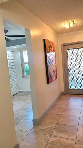 7680 NW 18th Street 105, Margate, FL 33063