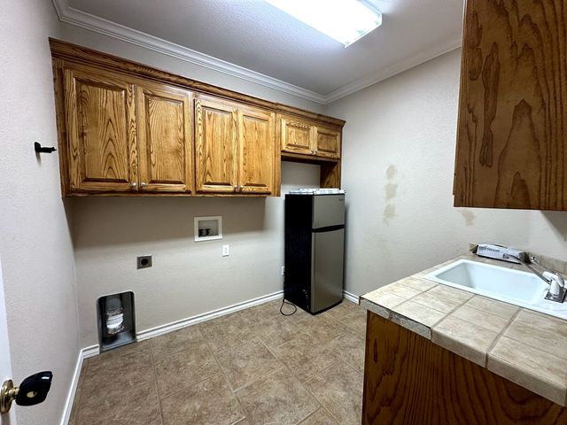 401 Springwood Court, Midland, TX 79705