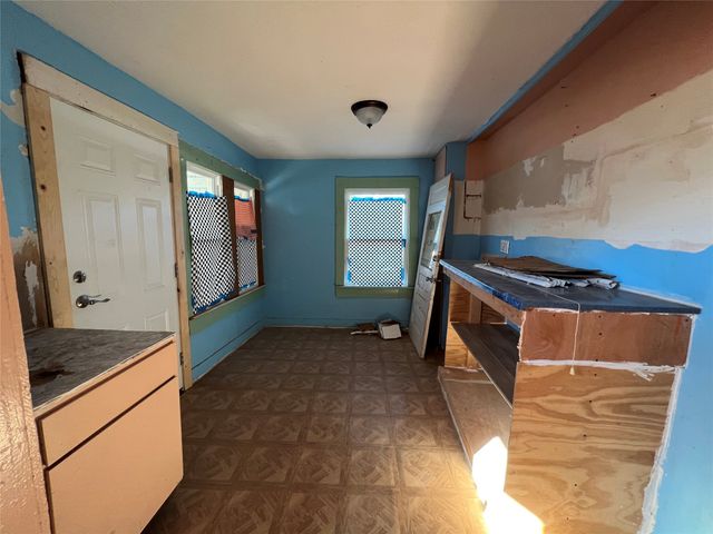 800 Roosevelt. Street, Wichita Falls, TX 76301