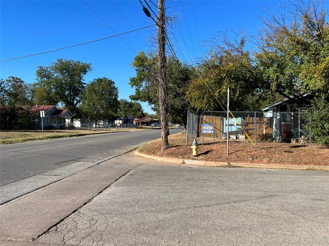 800 Roosevelt. Street, Wichita Falls, TX 76301