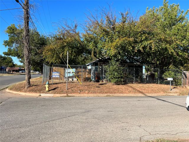 800 Roosevelt. Street, Wichita Falls, TX 76301