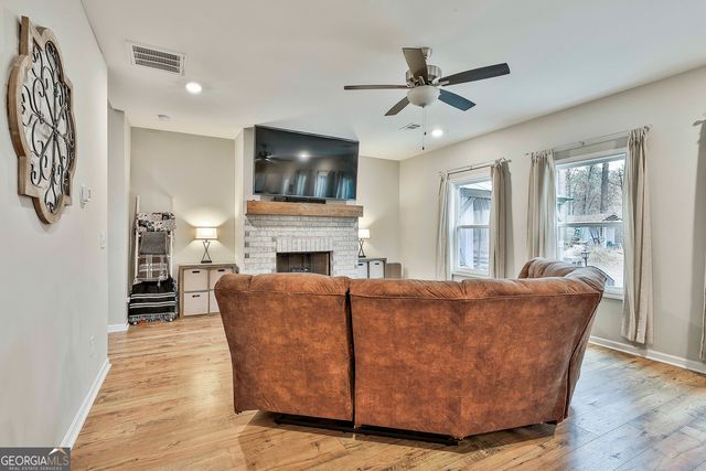 250 Mobley Bridge Road, Lagrange, GA 30241