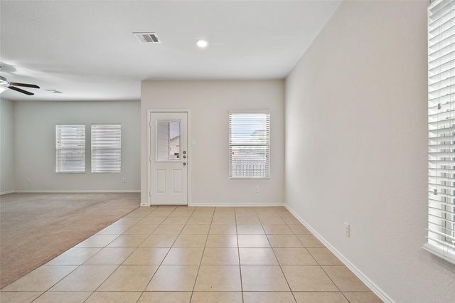 433 Druse LN, Jarrell, TX 76537