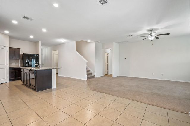 433 Druse LN, Jarrell, TX 76537