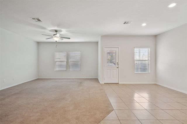 433 Druse LN, Jarrell, TX 76537