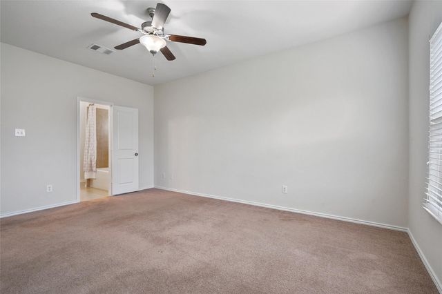 433 Druse LN, Jarrell, TX 76537
