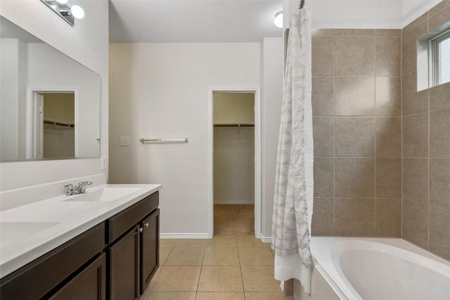433 Druse LN, Jarrell, TX 76537
