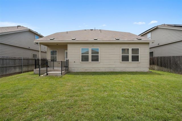 433 Druse LN, Jarrell, TX 76537