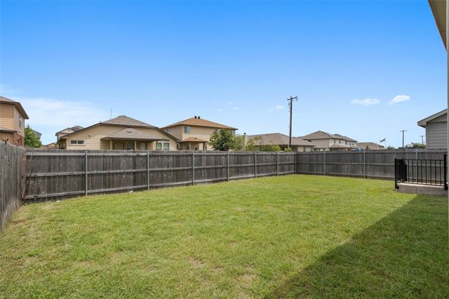 433 Druse LN, Jarrell, TX 76537