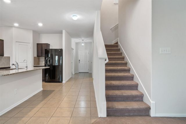 433 Druse LN, Jarrell, TX 76537