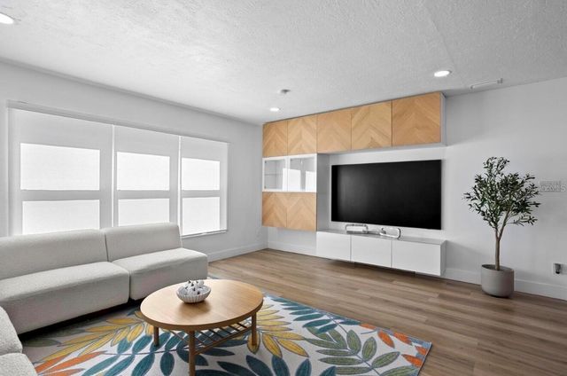 208 S WARD STREET, Tampa, FL 33609