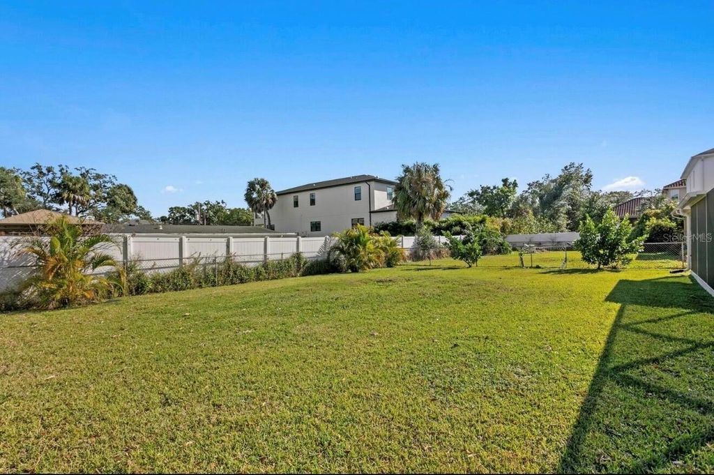 Image 47 of property listing at 208 S WARD STREET, Tampa, FL 33609