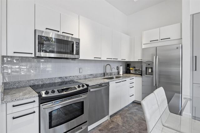 2001 Meridian Ave 107, Miami Beach, FL 33139