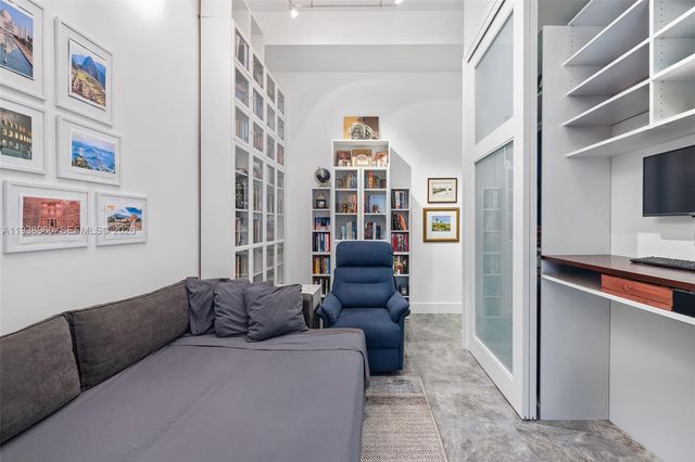 2001 Meridian Ave 107, Miami Beach, FL 33139