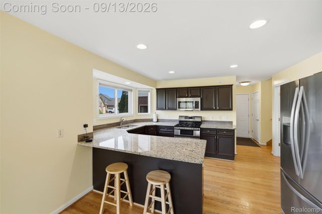 50569 Plaza Drive, Macomb Township, MI 48042