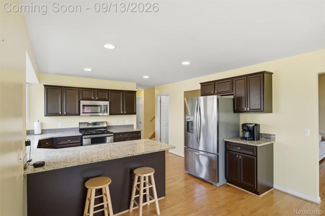 50569 Plaza Drive, Macomb Township, MI 48042