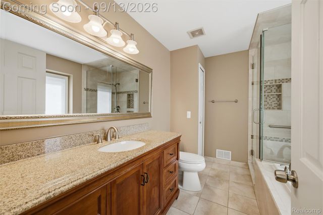50569 Plaza Drive, Macomb Township, MI 48042