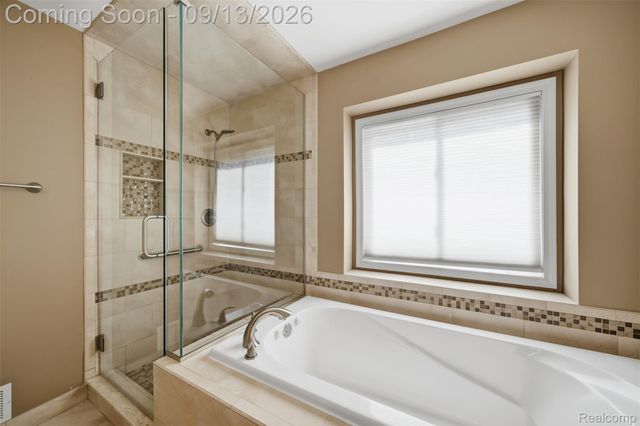 50569 Plaza Drive, Macomb Township, MI 48042