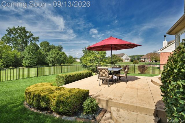 50569 Plaza Drive, Macomb Township, MI 48042