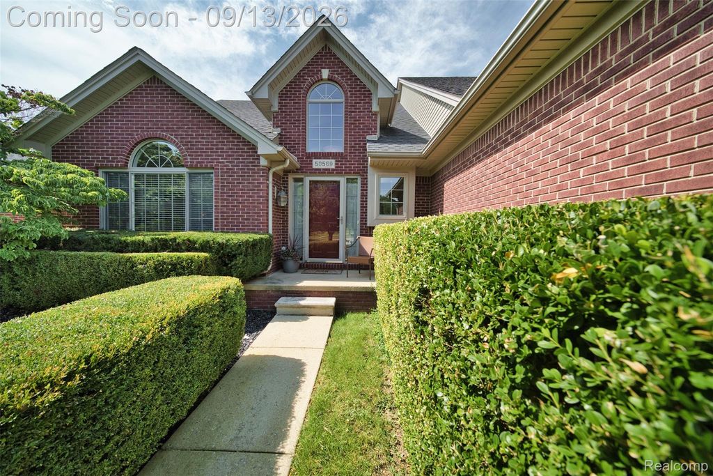 50569 Plaza Drive, Macomb Township, MI 48042