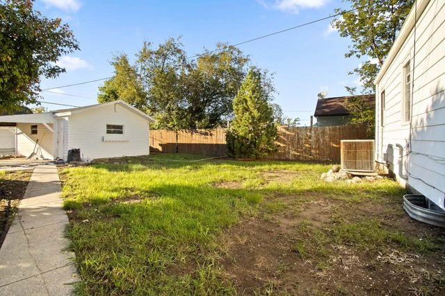 3913 N 70th STREET, Milwaukee, WI 53216