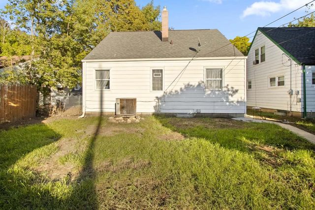 3913 N 70th STREET, Milwaukee, WI 53216