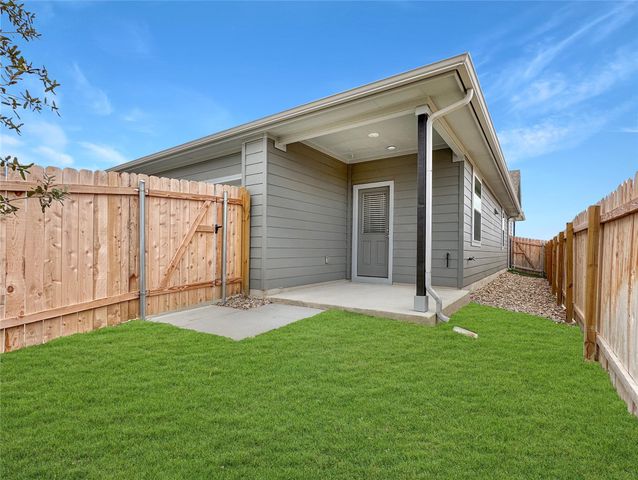 249 Porter Country PKWY, Buda, TX 78610