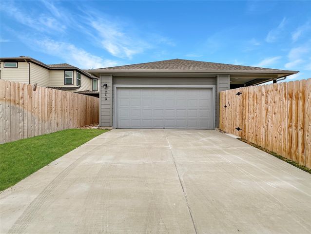 249 Porter Country PKWY, Buda, TX 78610