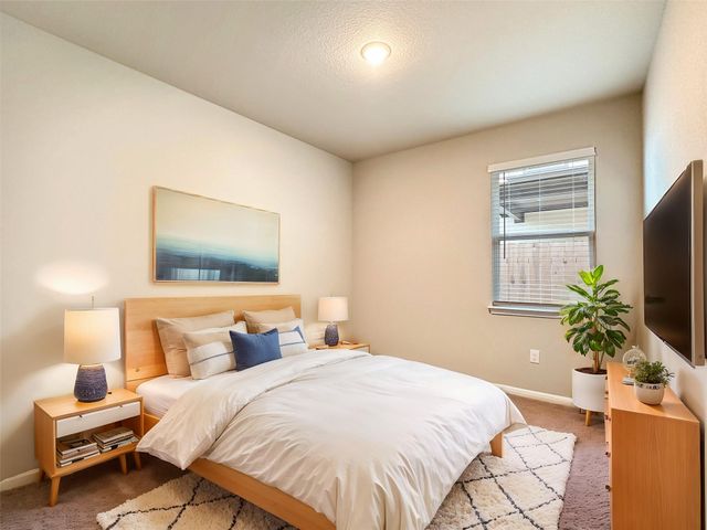 249 Porter Country PKWY, Buda, TX 78610