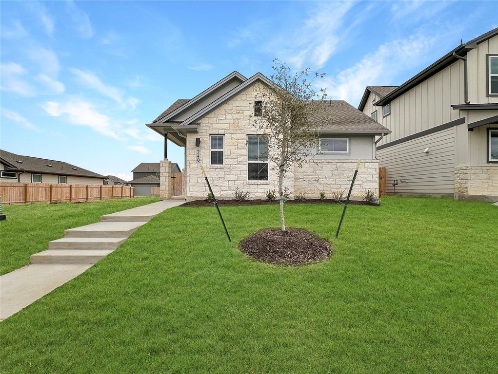 249 Porter Country PKWY, Buda, TX 78610