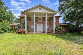 9441 County Line Road, Kernersville, NC 27284