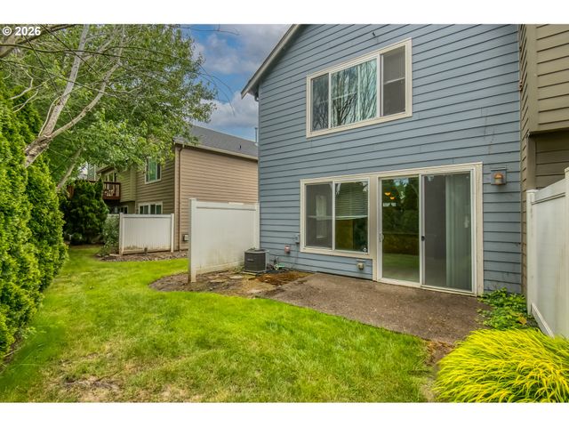 21823 Ne LARKSPUR Ln, Fairview, OR 97024