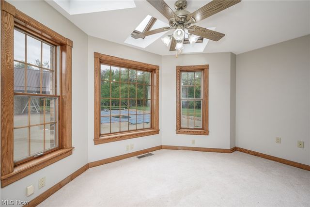 46675 Clarkson Rd, Rogers, OH 44455