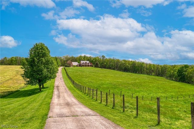 46675 Clarkson Rd, Rogers, OH 44455