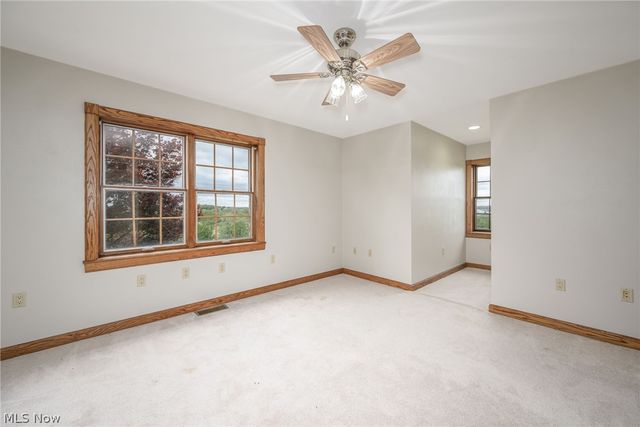 46675 Clarkson Rd, Rogers, OH 44455
