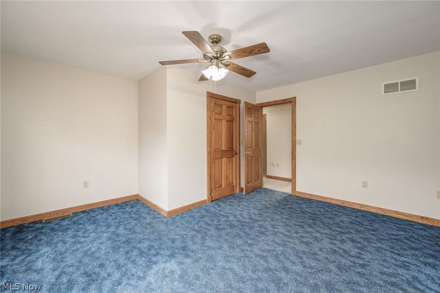 46675 Clarkson Rd, Rogers, OH 44455