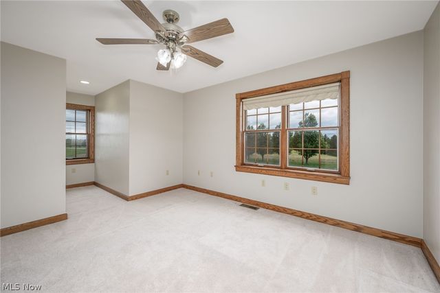 46675 Clarkson Rd, Rogers, OH 44455