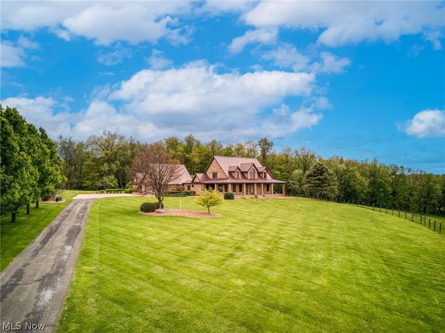 46675 Clarkson Rd, Rogers, OH 44455