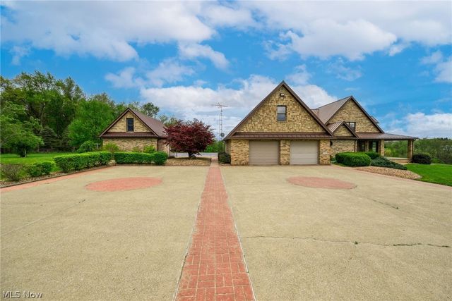 46675 Clarkson Rd, Rogers, OH 44455
