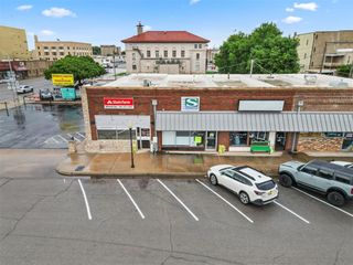 122 N 5th Street, Chickasha, OK 73018