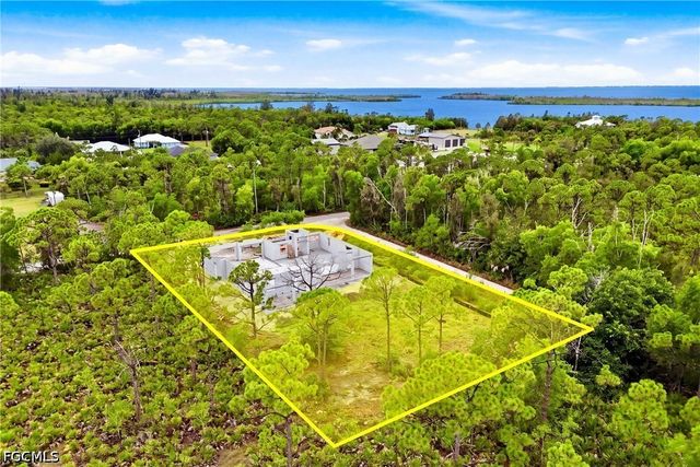5288 Fairbanks DR, St James City, FL 33956