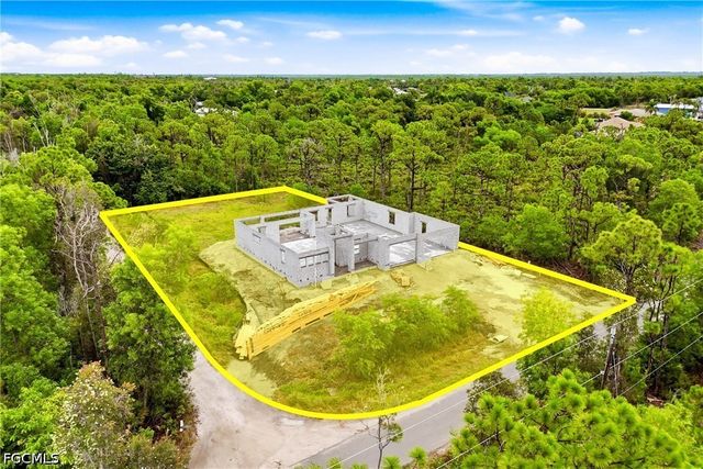 5288 Fairbanks DR, St James City, FL 33956