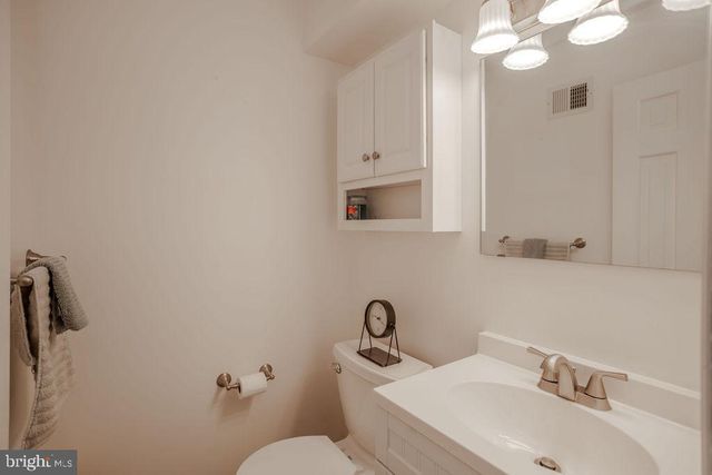 731 HIGHLAND AVENUE, Chambersburg, PA 17202