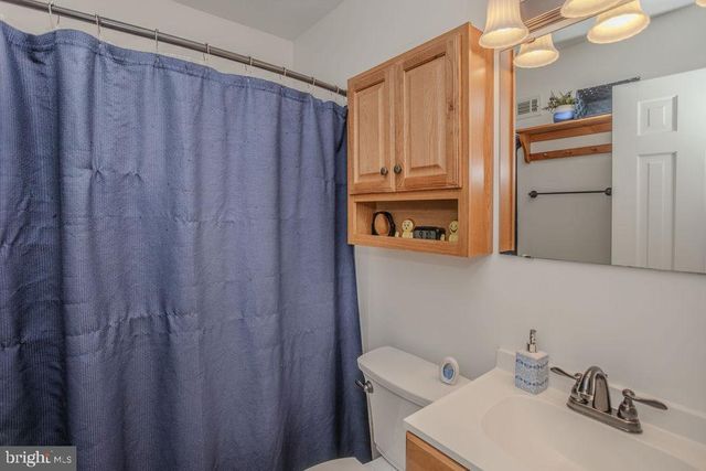 731 HIGHLAND AVENUE, Chambersburg, PA 17202