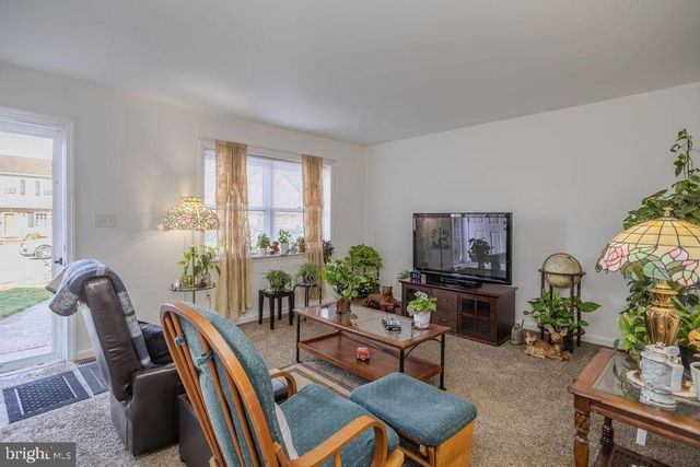 731 HIGHLAND AVENUE, Chambersburg, PA 17202