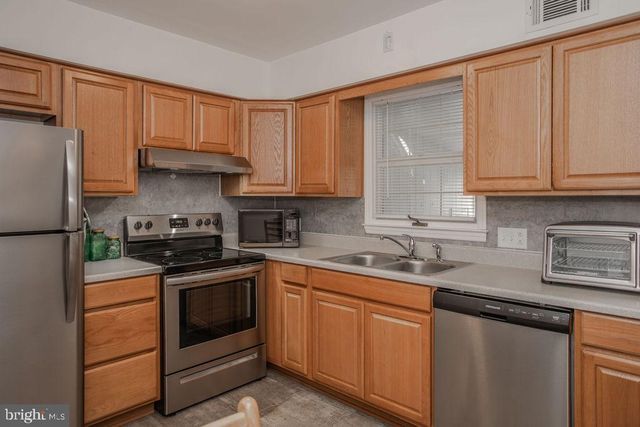731 HIGHLAND AVENUE, Chambersburg, PA 17202