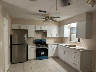 135 NE MADISON CIRCLE N 4, St Petersburg, FL 33702