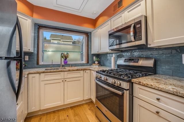 32 Morgan Court, Bedminster Twp., NJ 07921